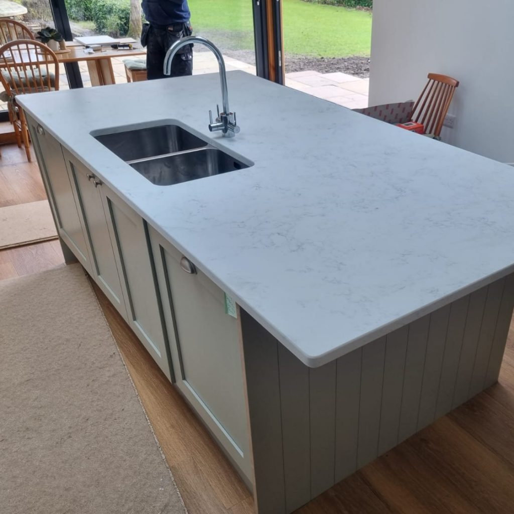 carrara satin quartz